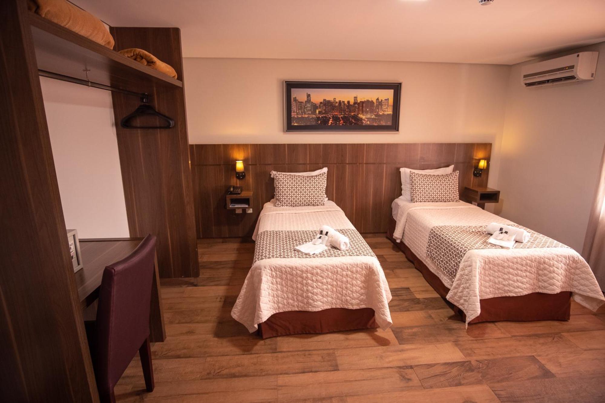 Padom Business Hotel Браганса-Паулиста Экстерьер фото