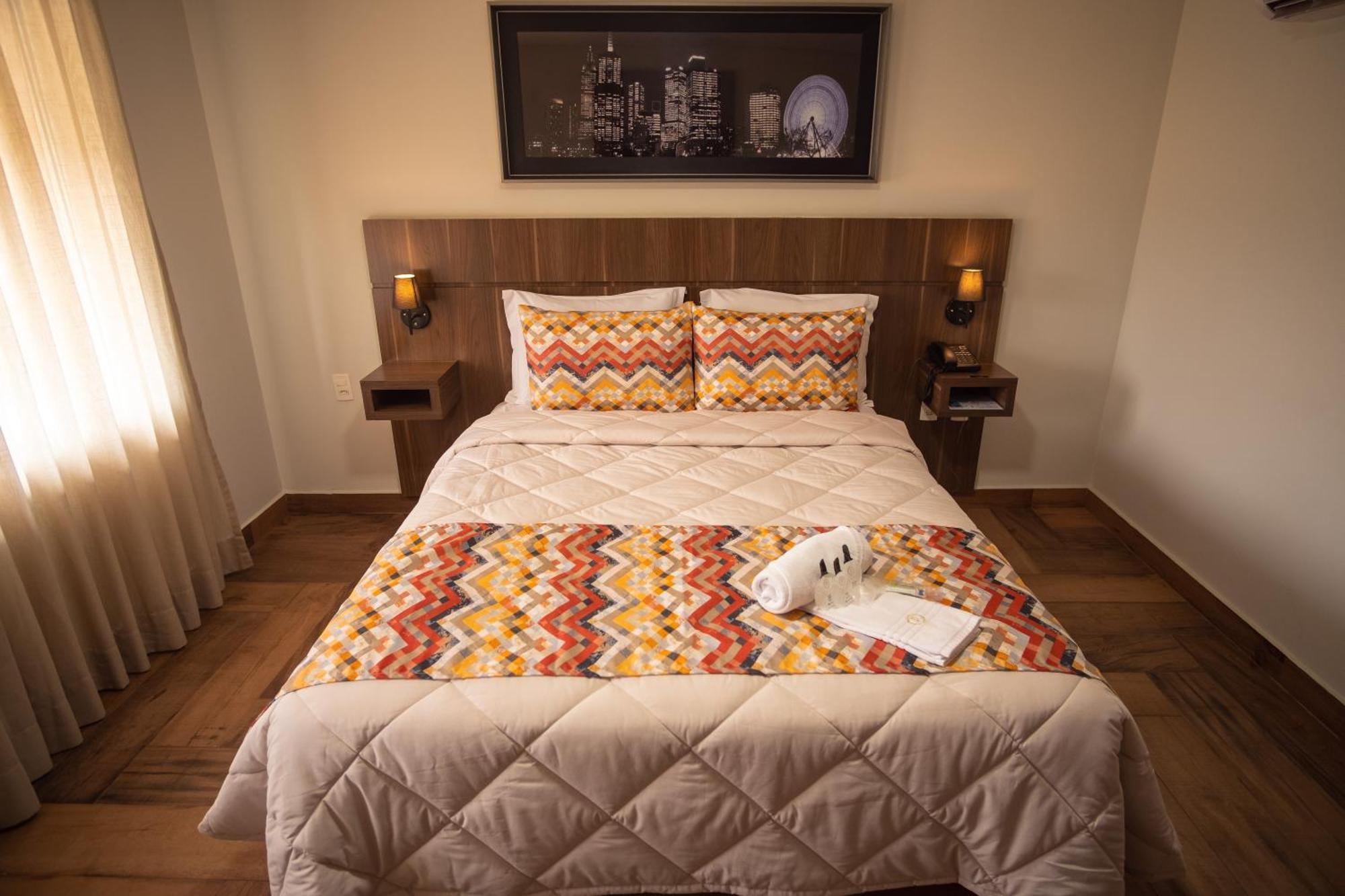 Padom Business Hotel Браганса-Паулиста Экстерьер фото