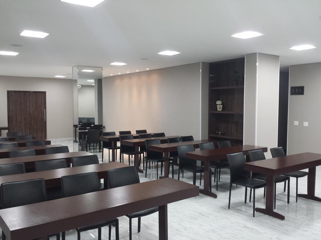 Padom Business Hotel Браганса-Паулиста Экстерьер фото